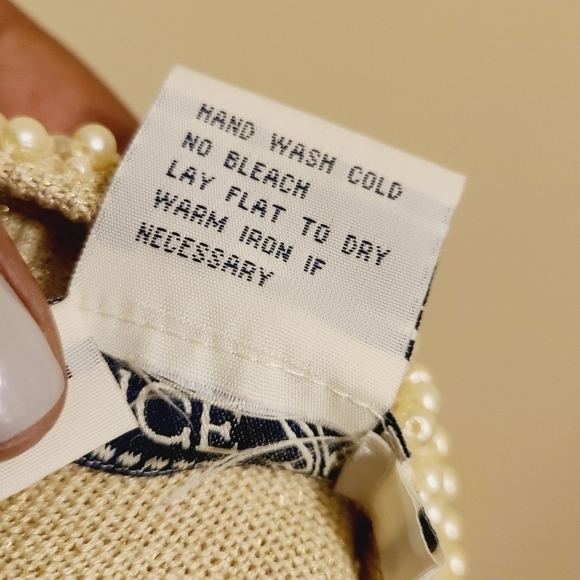 Choice | Vintage Silk Blend Beaded Sleeveless Mock Neck Sweater (Size Medium) - Picture 4 of 12